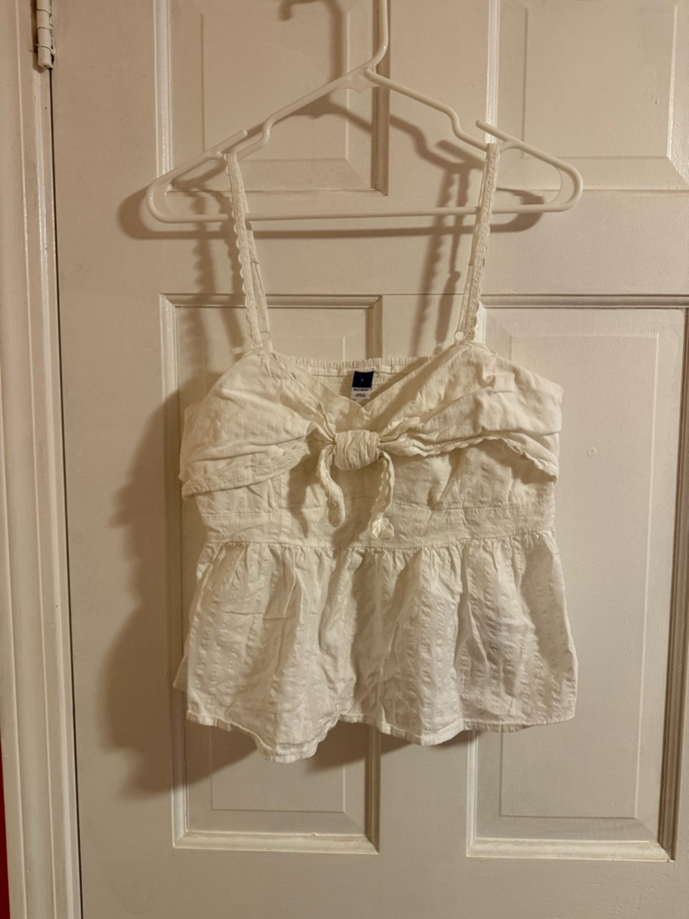 Women’s White Tie-Front Peplum Cami Top